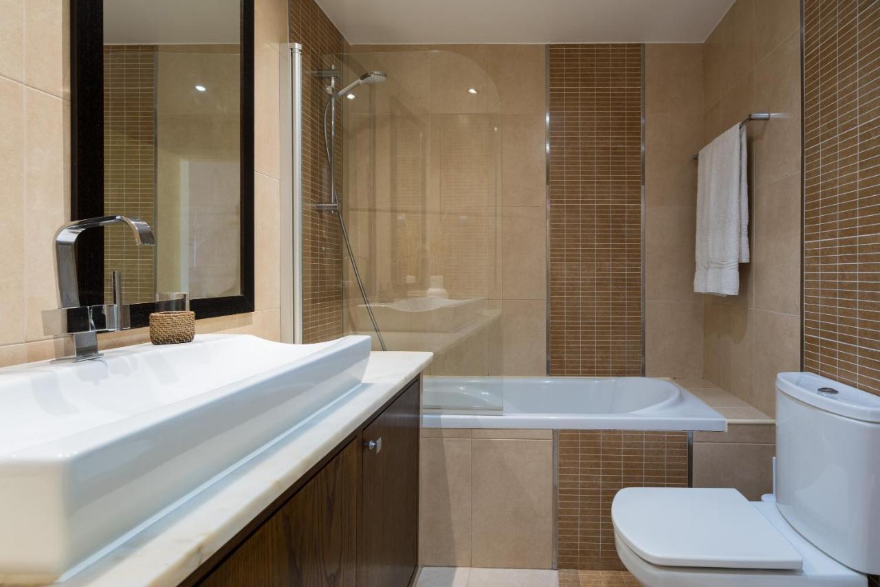 Stunning 2-Bed Penthouse In Lagos 250M From Beach מראה חיצוני תמונה